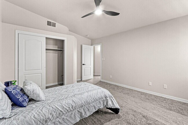 Building Photo - 3121 Tierra Paola Ln