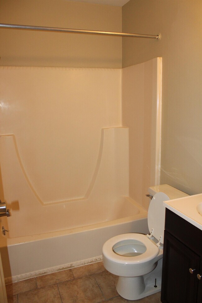 Building Photo - 23200 Huron River Dr