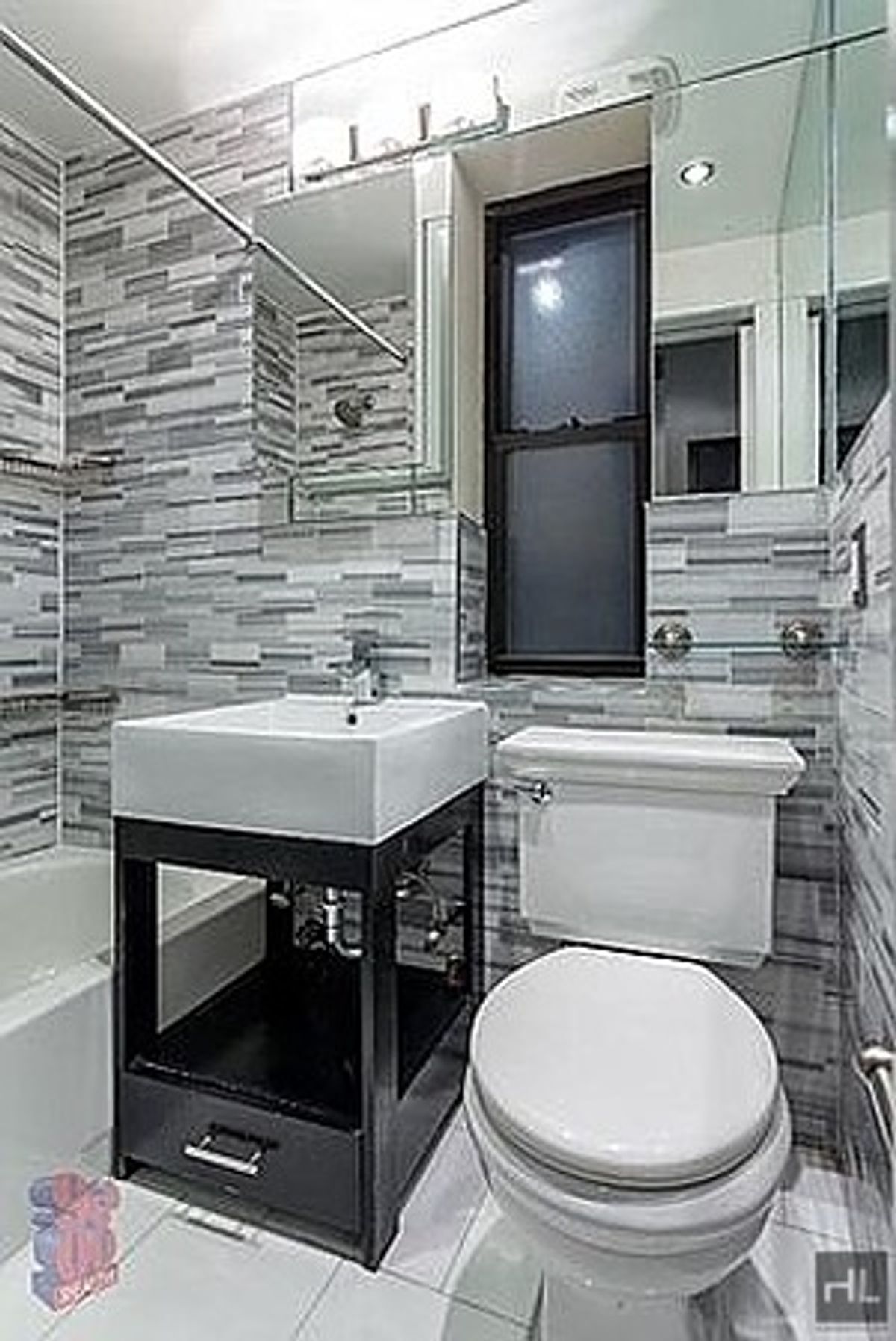 Building Photo - Avenue B