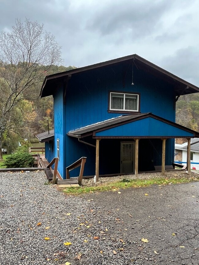 Primary Photo - Two Bedroom Home on Austin Lake