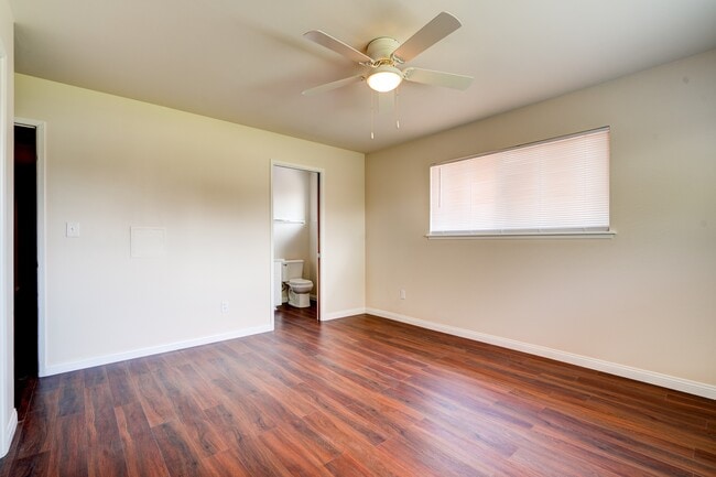 Building Photo - 8311 Raintree Ave