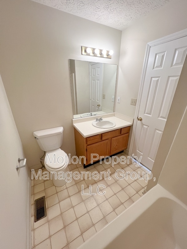 Building Photo - 6426 Charter Way