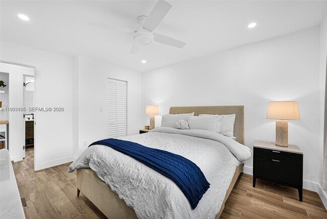 Building Photo - 8609 SW 68th Ct