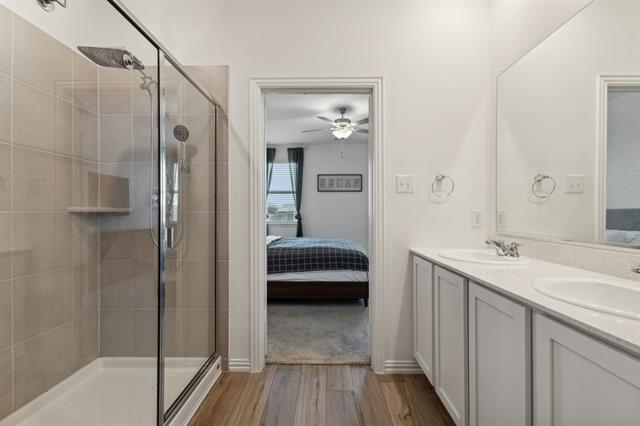 Building Photo - 705 Alden Dr