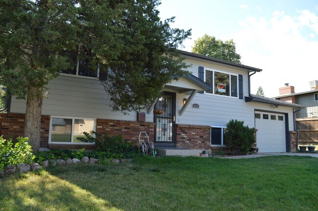 Building Photo - 8146 E Fremont Ave