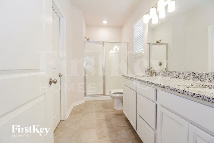 Building Photo - 457 Yoshino Cherry Dr