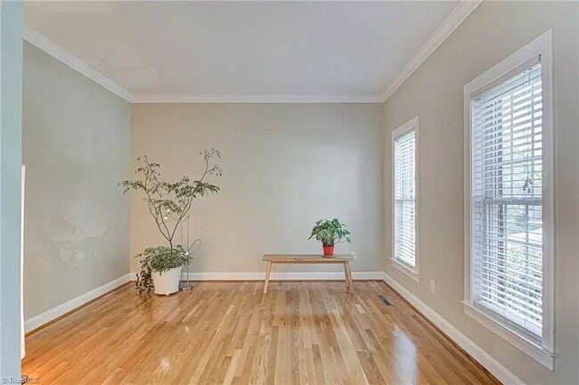 Building Photo - "Move-In Ready! Beautifully Finished 4-Bedroom Home with Fireplace, Spacious Living Areas & Deck"
