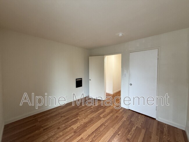 Building Photo - 2632 Warring St