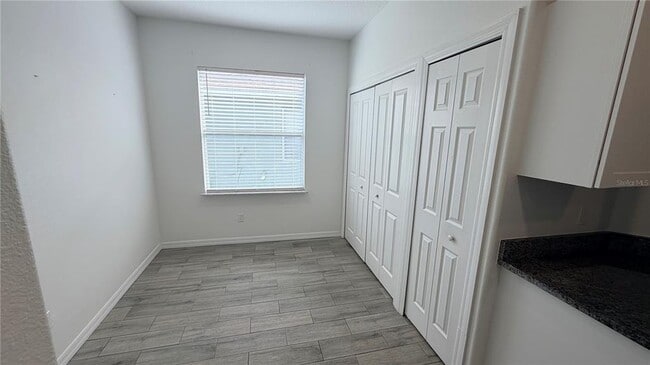 Building Photo - 456 Knollwood Dr