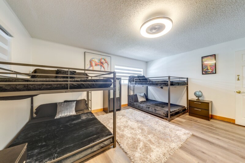 Building Photo - 3609 SW 58th Ave