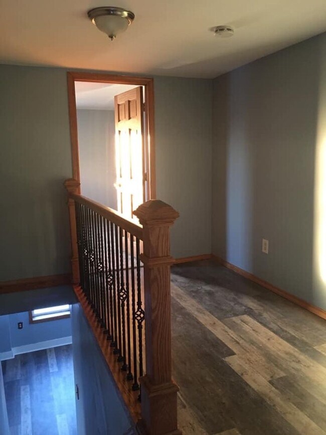 Building Photo - 24512 1st St