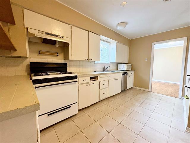 Building Photo - 315 Hillside Ave