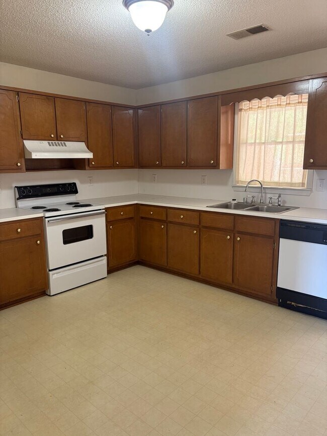 Building Photo - New For Rent in Grayson Valley!