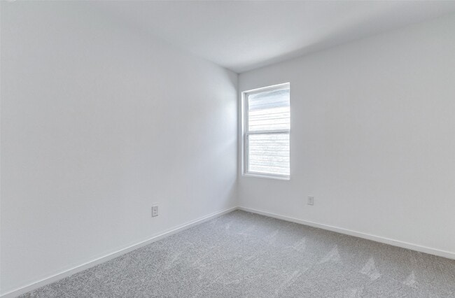 Building Photo - 18522 Tre Croci Dr