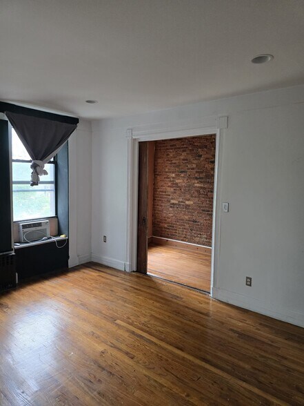 Building Photo - 74 A 4th Ave