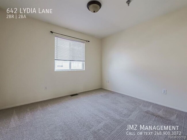 Building Photo - Introducing a beautiful 2 bedroom, 2 bathr...