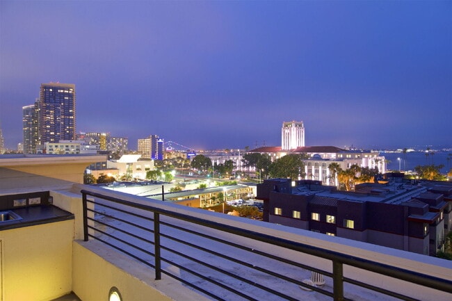 Building Photo - 1780 Kettner Blvd