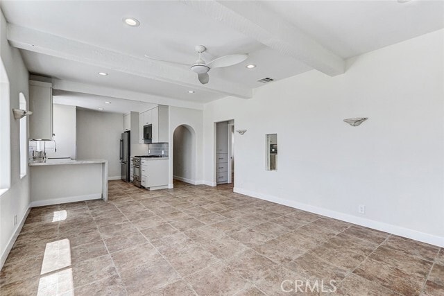 Building Photo - 3305 Highland Ave
