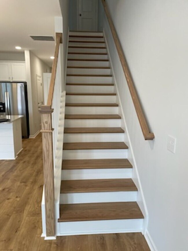 Building Photo - BRAND NEW- 3 Bd 2.5 BA Townhome Available for Lease - Greer, SC