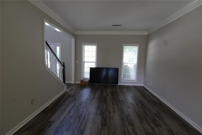 Building Photo - 1525 Woodpoint Way
