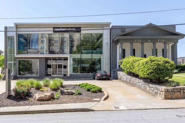 Building Photo - 325 East Paces Ferry Rd NE