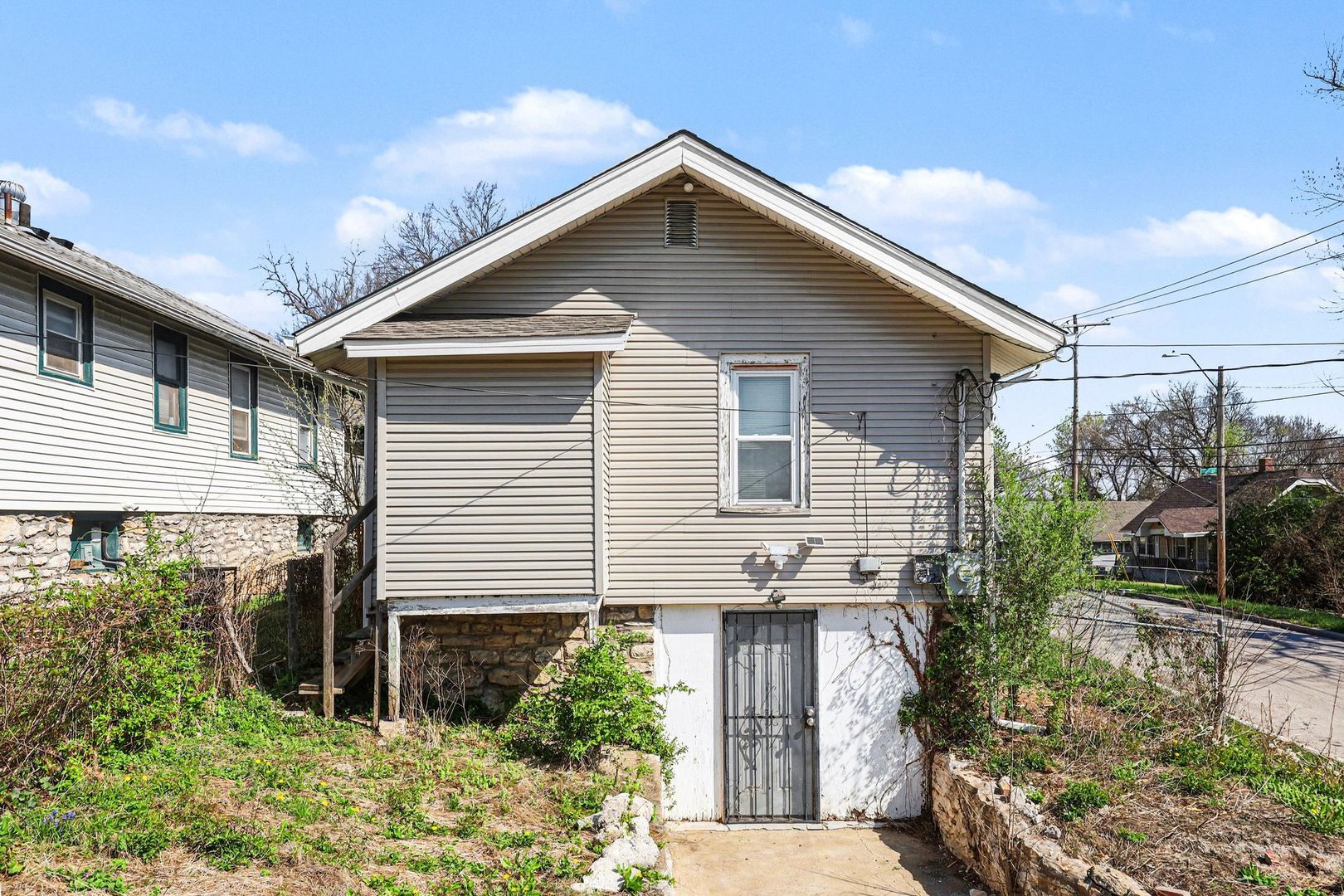 Building Photo - 3315 E 52nd St