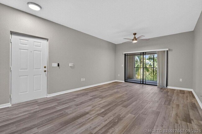 Building Photo - 3022 Alcazar Pl