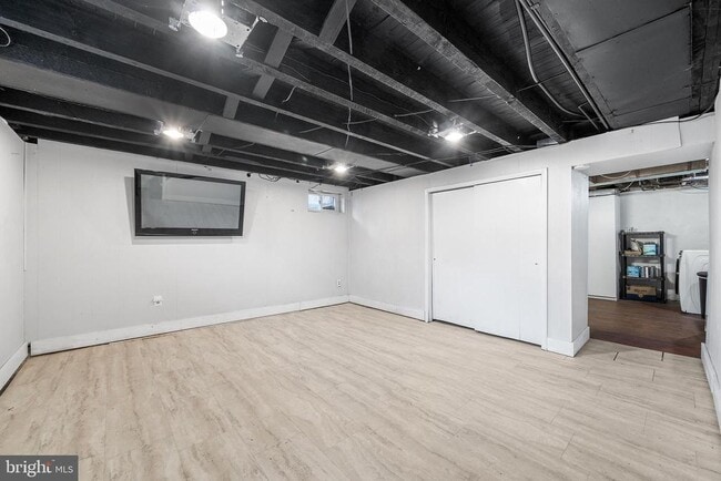 Building Photo - 630 Naylors Run Rd