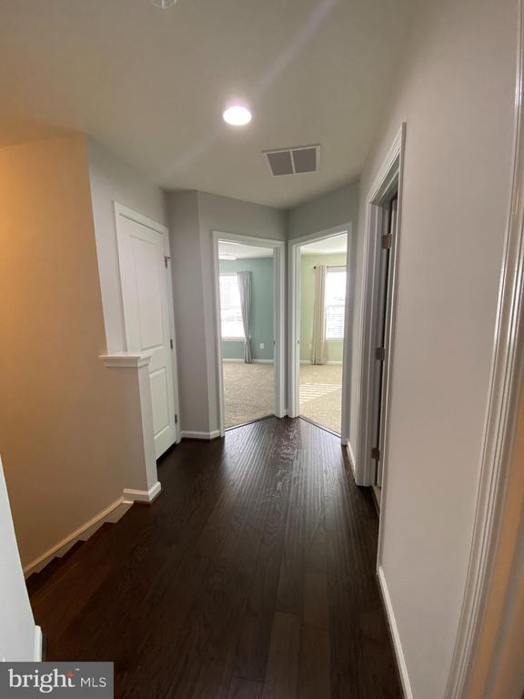Building Photo - 168 Trout Lily Dr