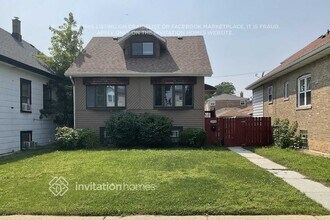 Building Photo - 2418 N 75th Ct