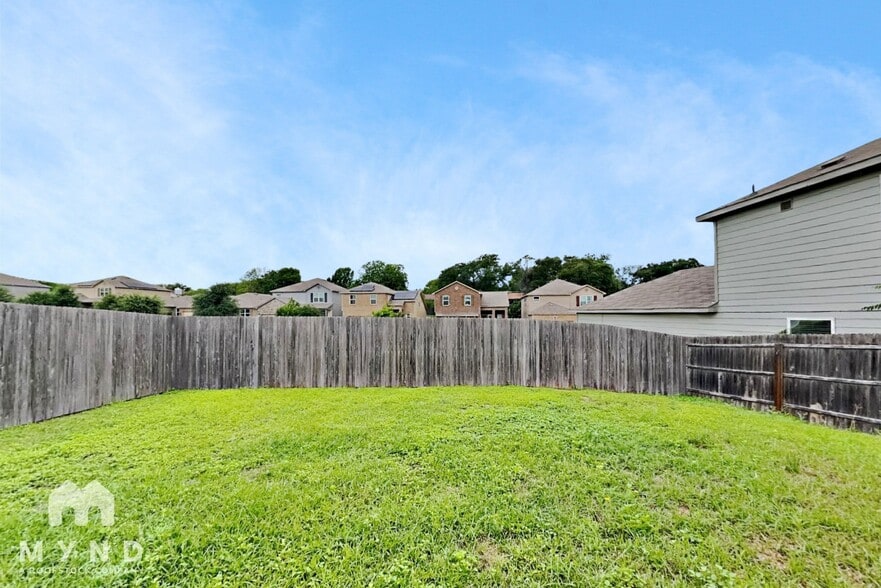 Building Photo - 9539 Apple Ridge Ln