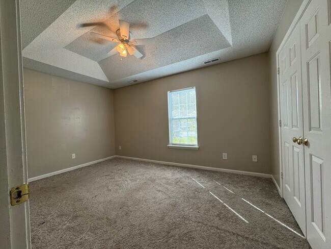 Building Photo - 5133 Possum Trot Ln