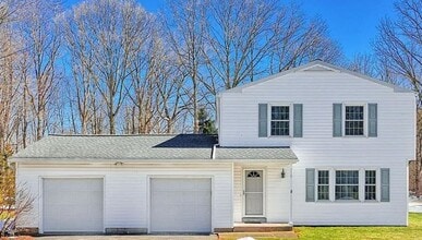 Building Photo - 110 Hillary Dr