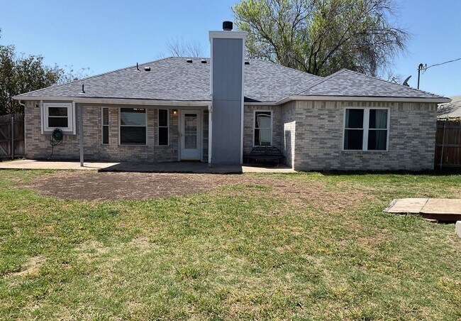 Building Photo - 4705 Colby Dr