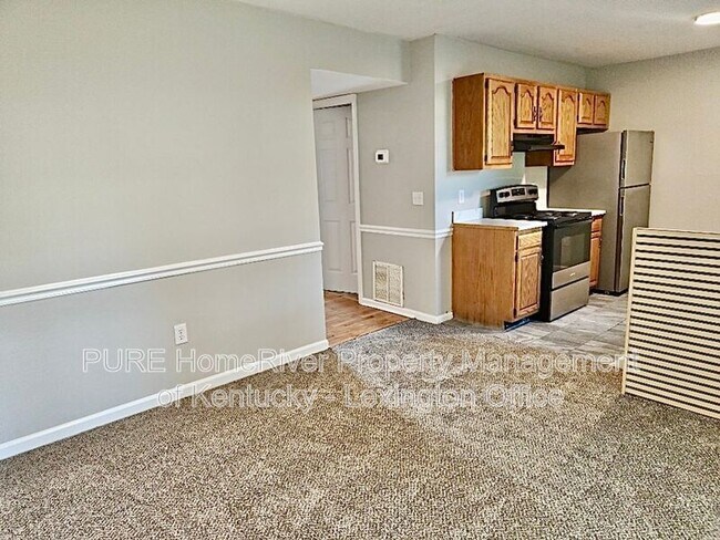 Building Photo - 1053 Merrick Dr