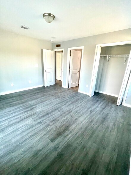 2nd Floor Master Bedroom/Bathroom/Balcony - 51 Barcelona Dr