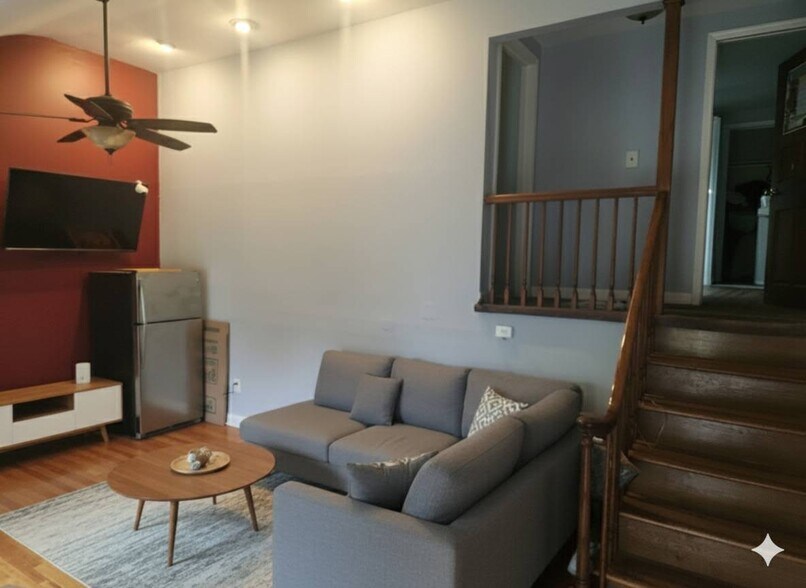 Building Photo - 461 Gibbs Pond Rd