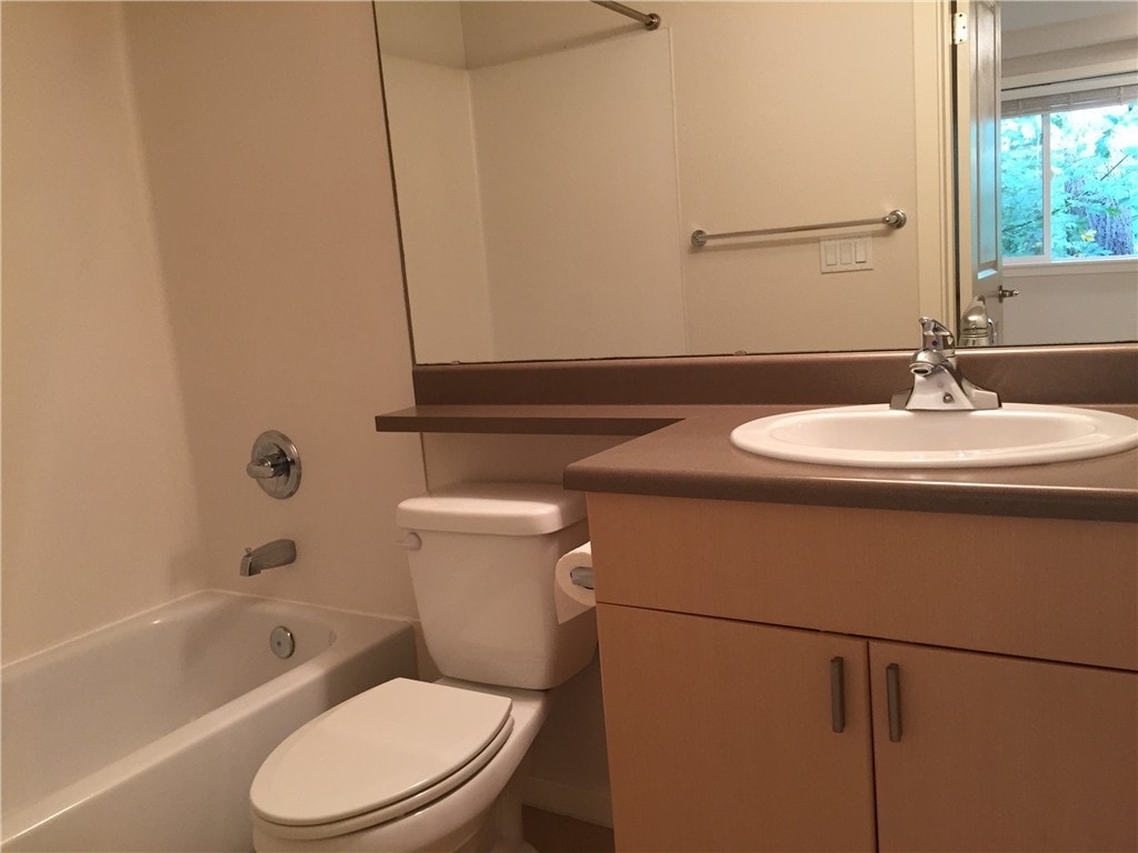 Building Photo - 16101 Bothell Everett Hwy