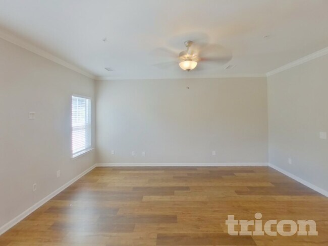 Building Photo - 622 Crooked Crk