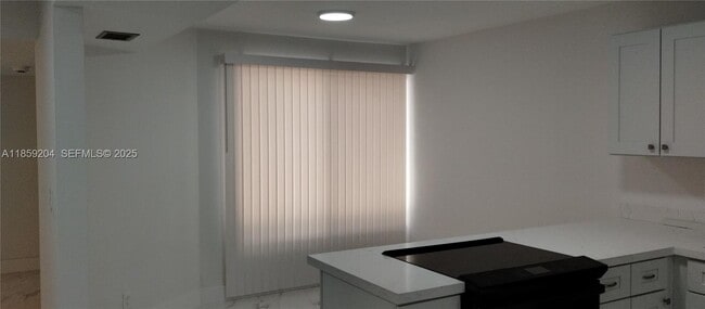 Building Photo - 9719 N New River Canal Rd