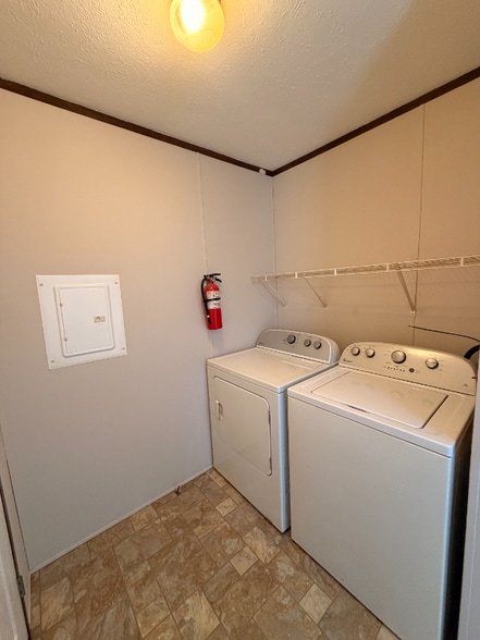 Building Photo - 84 Dunlap Cir