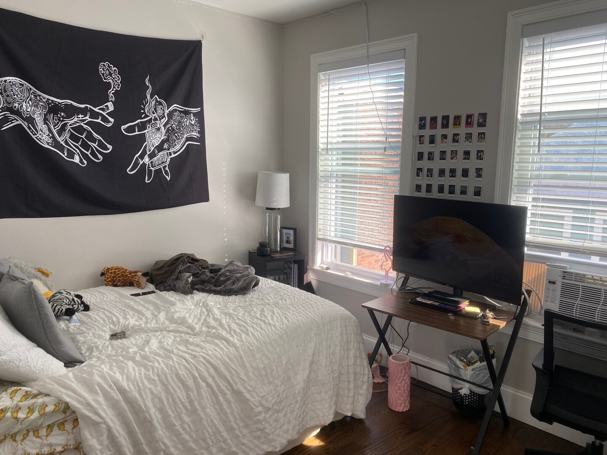 Building Photo - 783 Parker St