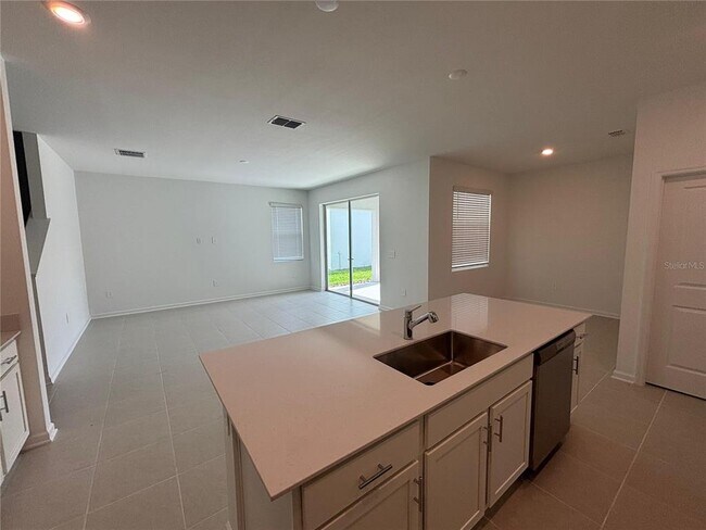 Building Photo - 6073 Meditation Dr