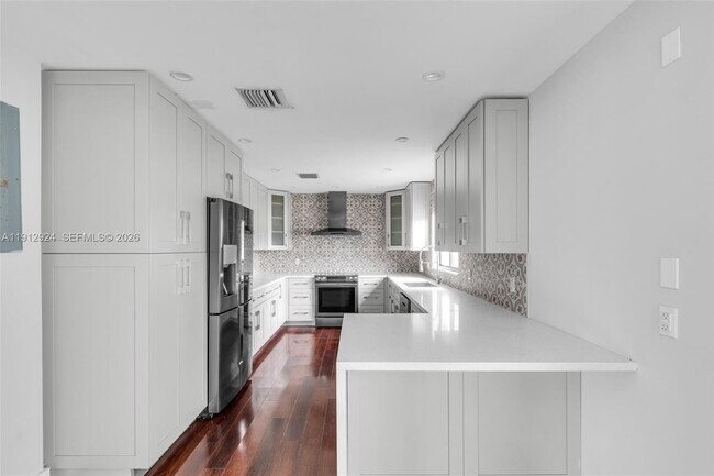 Building Photo - 1230 SW 86th Ct