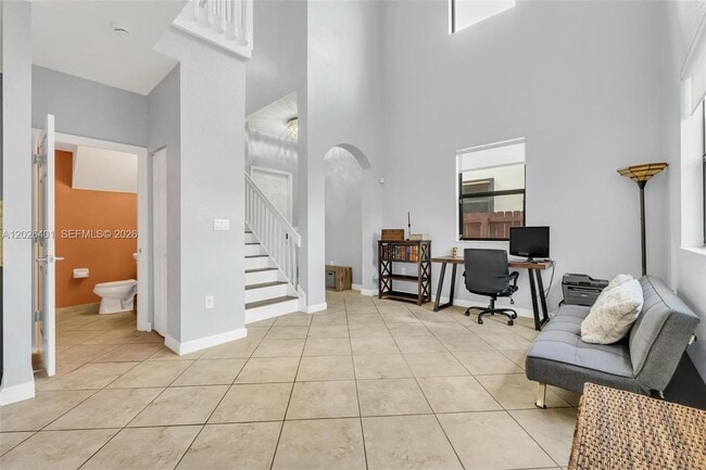 Building Photo - 581 SE 34th Ter