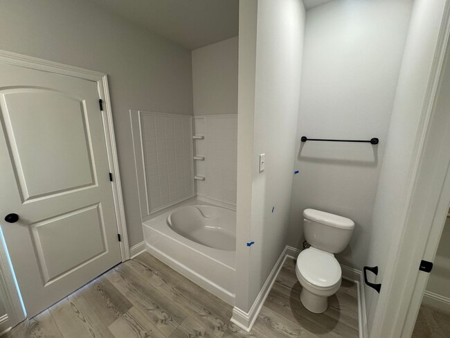 Building Photo - Brand New Construction... Just minutes to ...