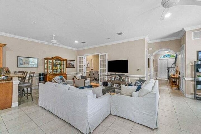 Building Photo - 3117 Florida Blvd