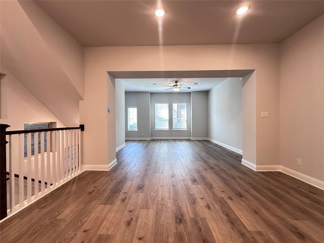 Building Photo - 2213 Palomino St