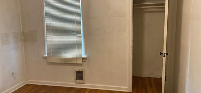 Building Photo - 630 SE Steptoe St