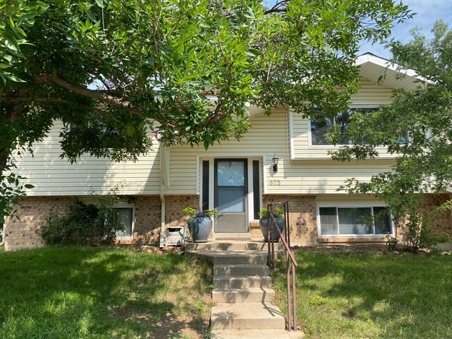 Building Photo - 4 Bed 2 Bath Home In South Boulder.  Devils Thumb Neighborhood!